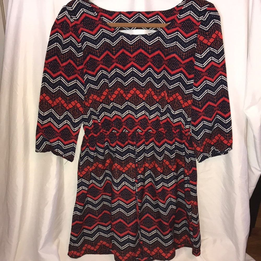 3/4 sleeve cocktail dress with cutout on back